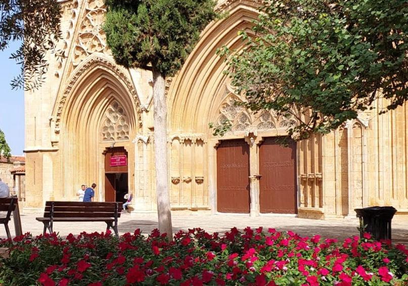 Royal Goddess Guest House, Walled City Famagusta  Exterior foto